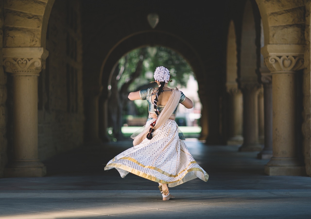 robe de mariée simple et courte