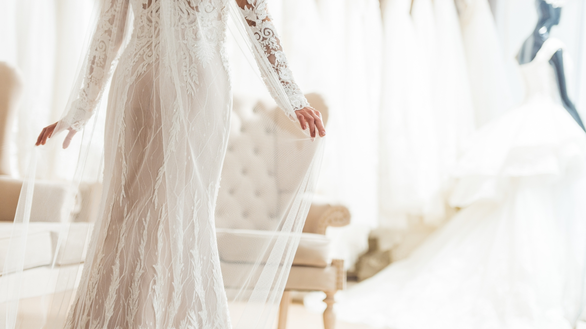 Quelle Robe De Mariée Quand On Est Petite ? TOP 5 De Nos Robes