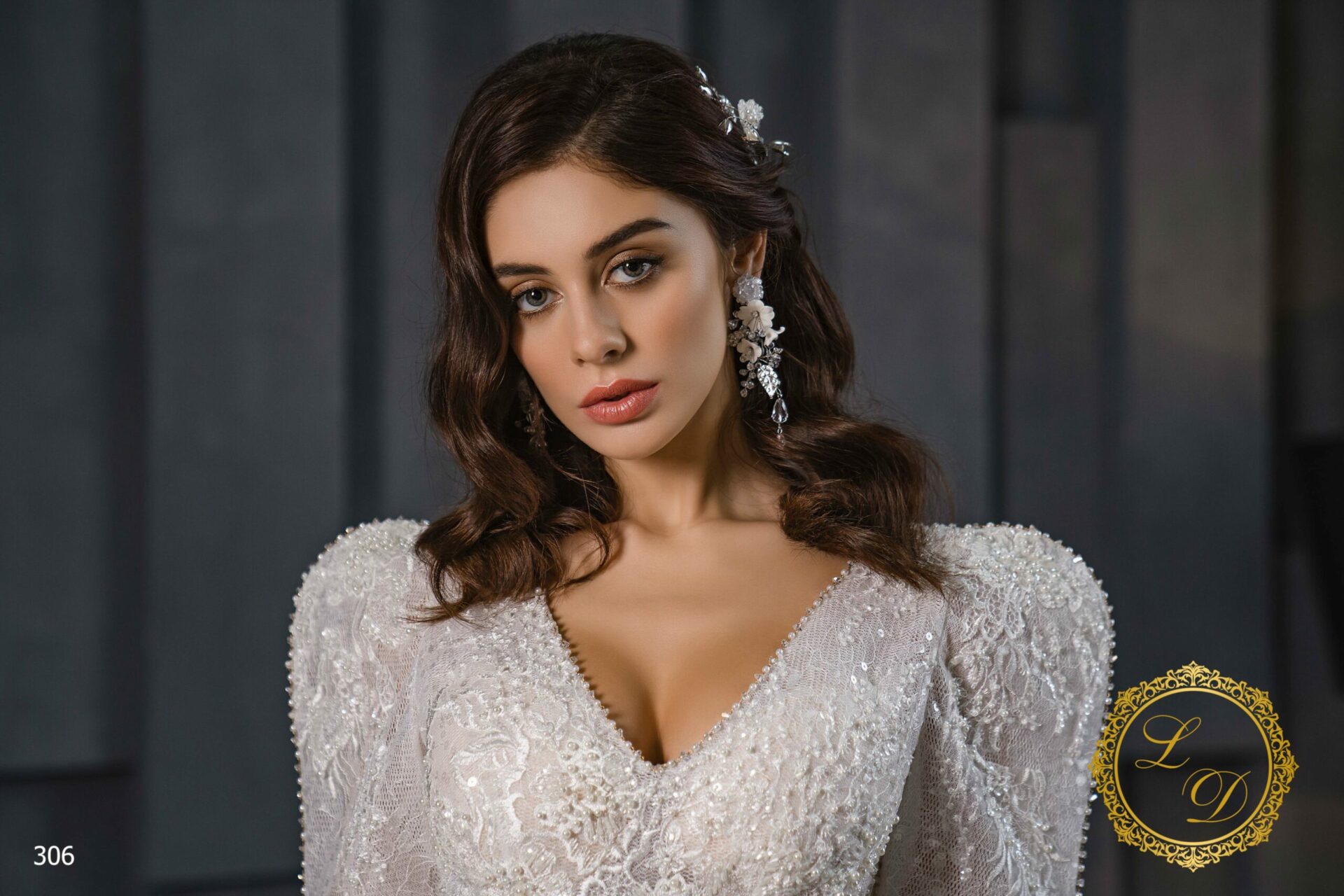 Robe de mariée avec manche courte dentelle | Soirée Blanche