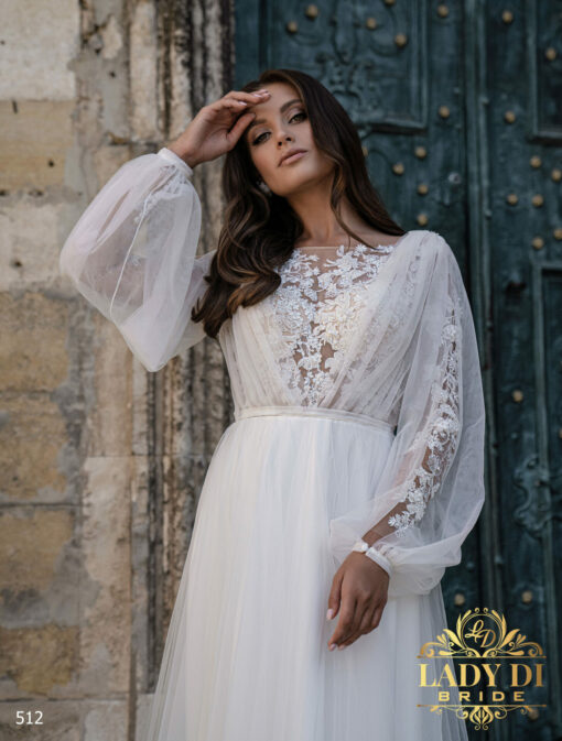 Robe De Mariée fluide haut illusion à dentelle florale et perlé | Soirée Blanche