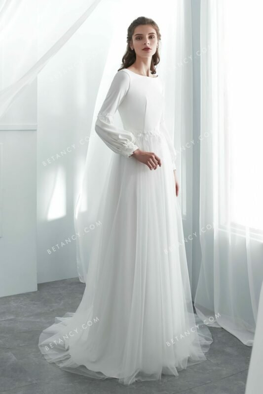 Robe de mariée sobre et simple