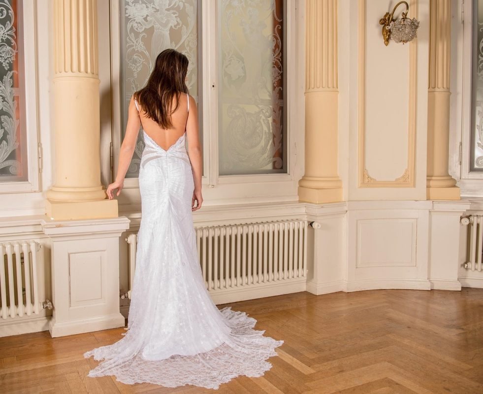 Robes de mariée simple et élégante