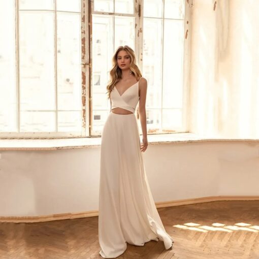 Robe De Mariée Simple Col V Blanche