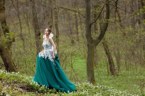 Robe De Mariée Blanche Et Verte | Soirée Blanche