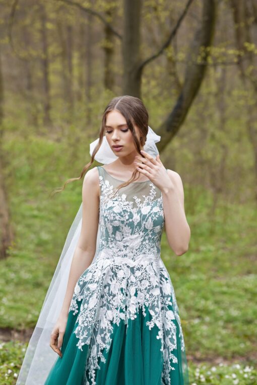 Robe De Mariée Blanche Et Verte | Soirée Blanche