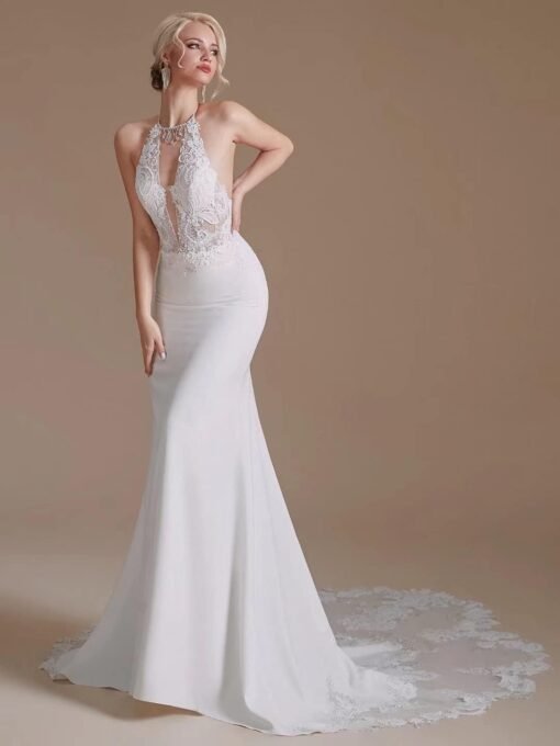 Robe De Mariée Col Américain Blanche image 9 | Soirée Blanche