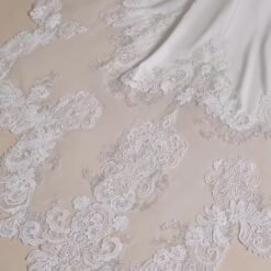 Robe De Mariée Col Américain Blanche image 27 | Soirée Blanche