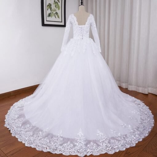 Robe De Mariée Hiver Manches Longues Blanche image 13 | Soirée Blanche