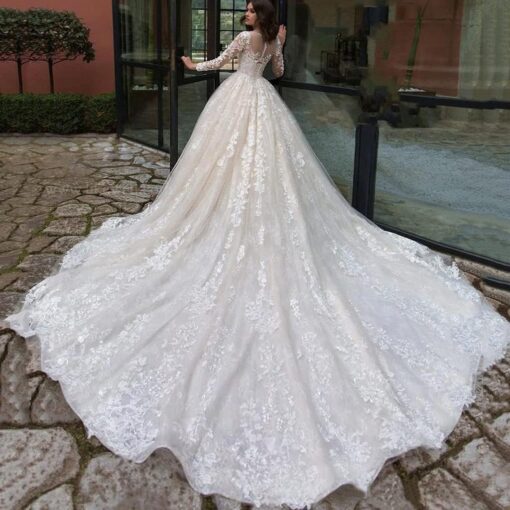 Robe de Mariée en Dentelle Esther image 5 | Soirée Blanche