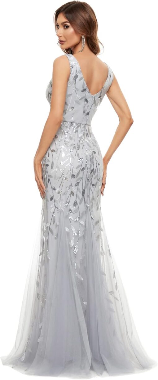 Robe de mariée fourreau en crêpe et dentelle fine florale image 5 | Soirée Blanche