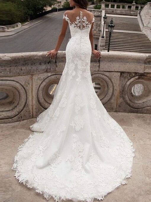 Robe de mariée A décolleté V et bretelles en dentelle image 5 | Soirée Blanche