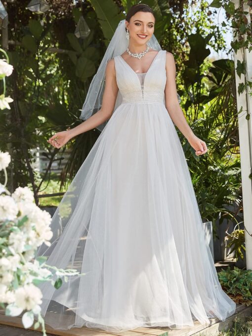 Robe De Mariée Fines Bretelles Et Dentelle Florale image 11 | Soirée Blanche