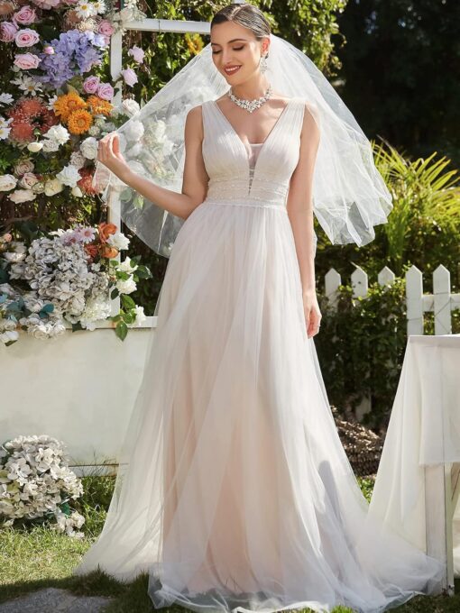 Robe De Mariée Fines Bretelles Et Dentelle Florale image 13 | Soirée Blanche