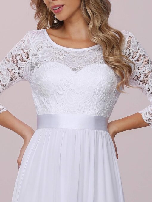 Robe De Mariée Empire Avec Perles Blanches image 9 | Soirée Blanche