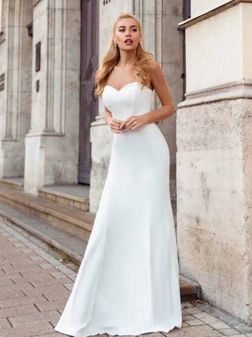 Robe de mariée trompette en dentelle perlée et tulle image 13 | Soirée Blanche